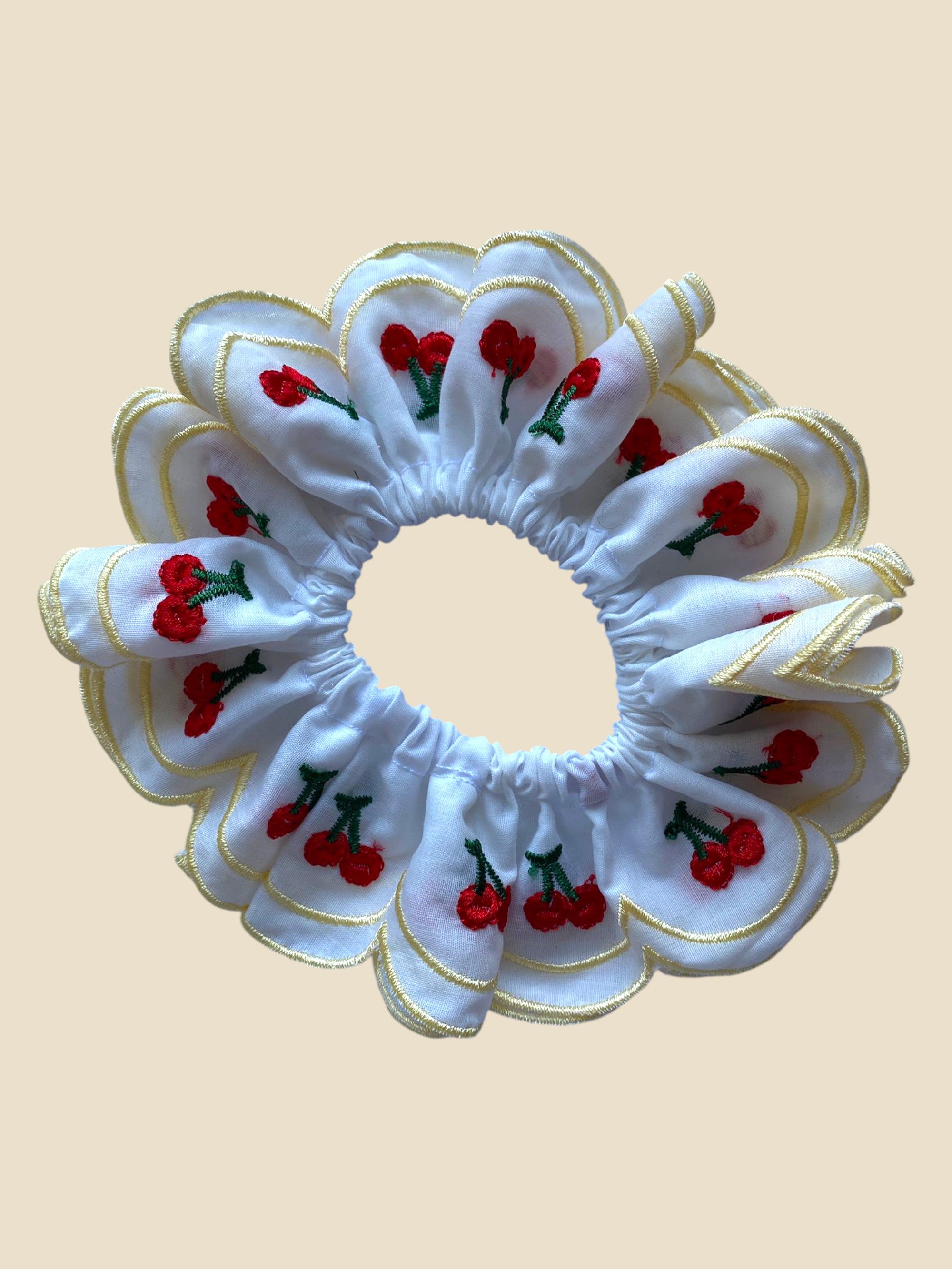 Chouchou Cherry On Top